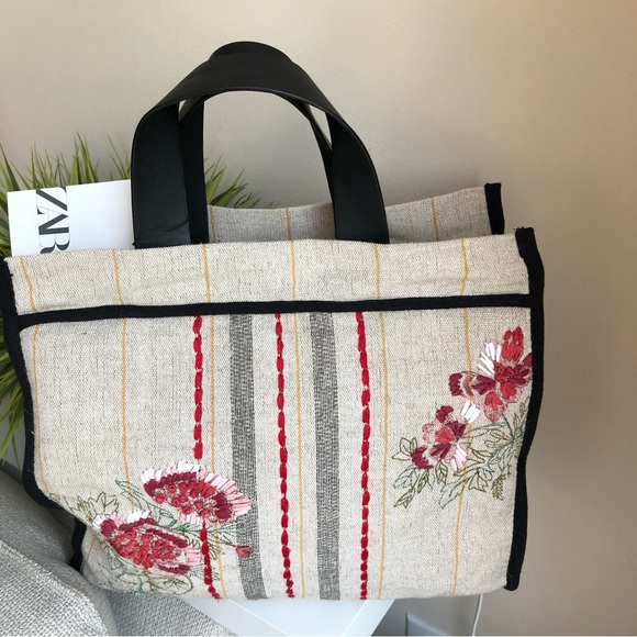 ❌SOLD❌Zara | Weekender Embroidered Bag - Picture 11 of 15
